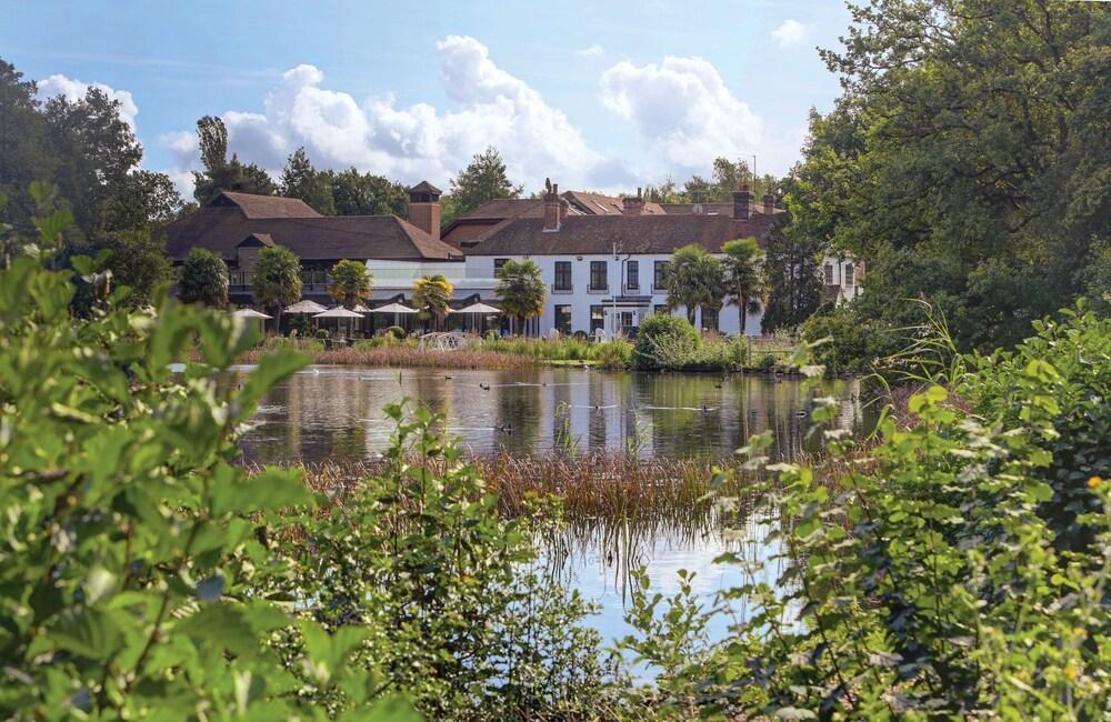 Frensham Pond Country House Hotel & Spa ファーナム エクステリア 写真