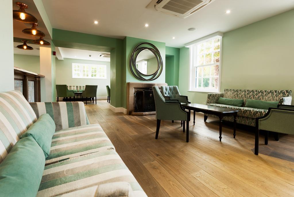 Frensham Pond Country House Hotel & Spa ファーナム エクステリア 写真