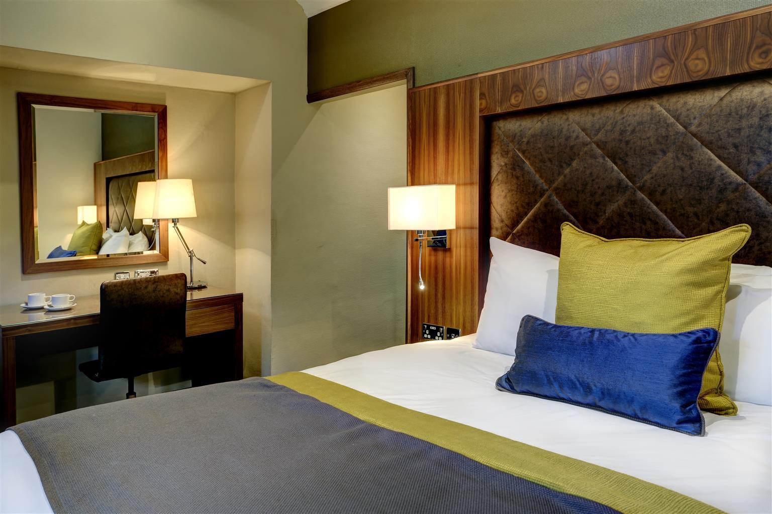 Frensham Pond Country House Hotel & Spa ファーナム エクステリア 写真