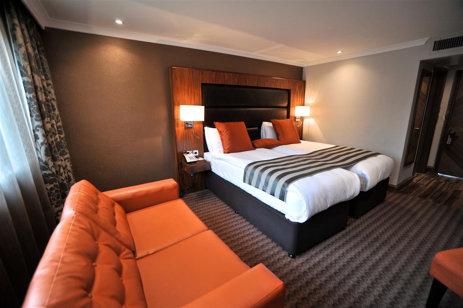 Frensham Pond Country House Hotel & Spa ファーナム エクステリア 写真