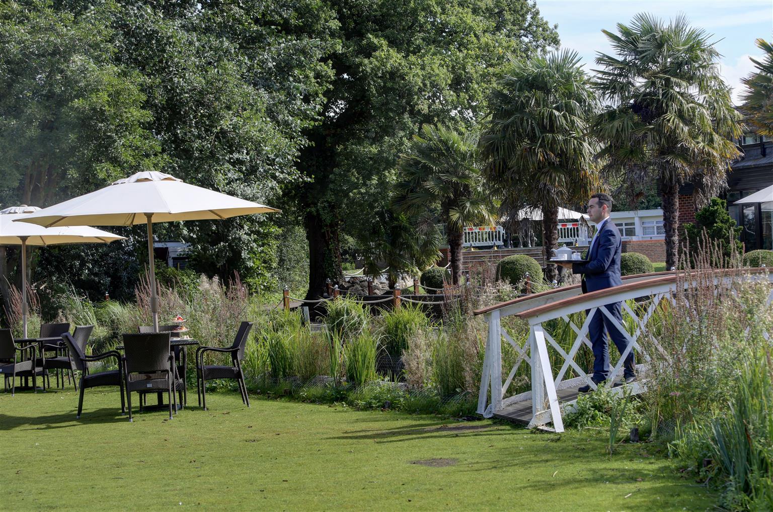 Frensham Pond Country House Hotel & Spa ファーナム エクステリア 写真